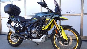 Suzuki V-Strom 800DE (2023 - 24) usata