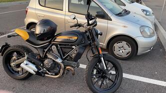 Ducati Scrambler 800 Full Throttle (2017 - 21) usata