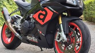 Aprilia RSV4 RR ABS (2015 - 17) usata