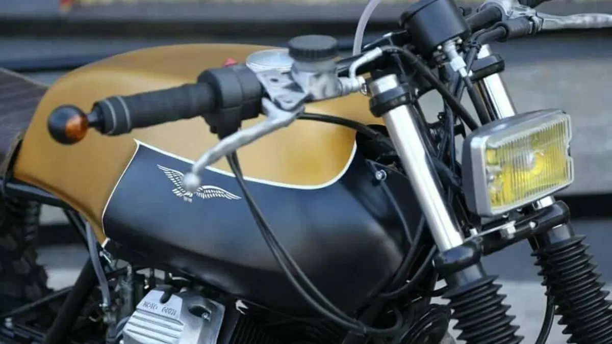 Moto Guzzi   (2)
