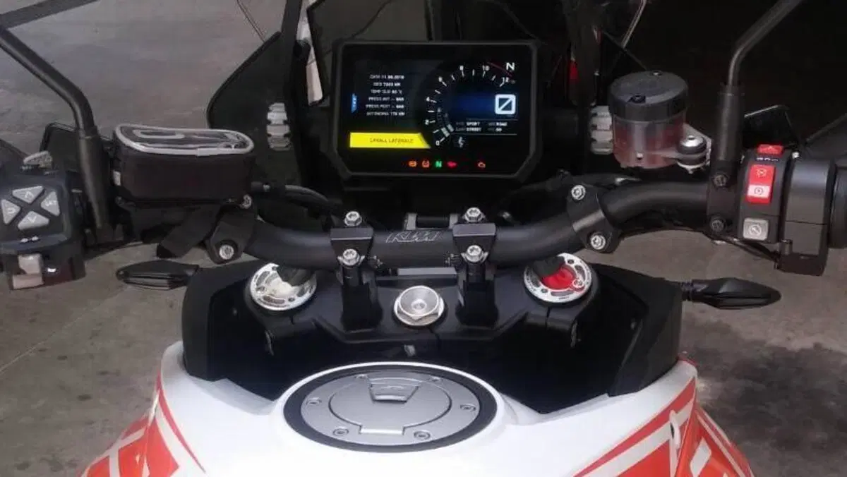 KTM 1290 Super Adventure S (2017 - 20)  (4)