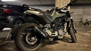 Husqvarna Svartpilen 401 (2020) 