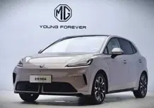 Nuova MG4: debutta in Cina la nuova compatta elettrica con batteria semi-solida ad un prezzo...