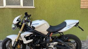 Triumph Street Triple (2007 - 12) 