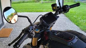 Indian FTR 1200 R Carbon (2021 - 25)