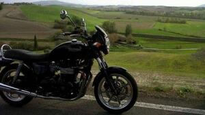 Triumph Bonneville (2007 - 16) 