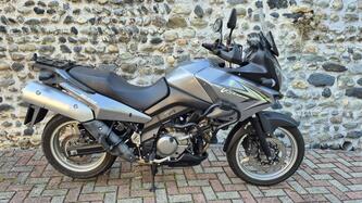 Suzuki V-Strom 650 Traveller ABS (2008 - 11)