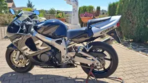 Honda CBR 900 RR (1998 - 99)  (2)