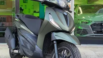Piaggio Beverly 400 S ABS-ASR (2021 - 24) usata
