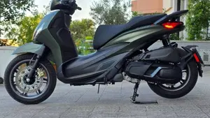 Piaggio Beverly 400 S ABS-ASR (2021 - 24)  (3)