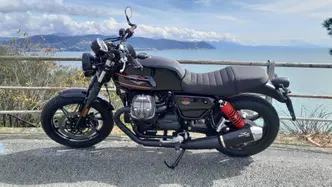 Moto Guzzi V7 Stone Special Edition (2022 - 25) usata