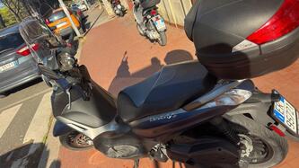 Piaggio Beverly 300 S i.e. ABS-ASR (2016 - 20)