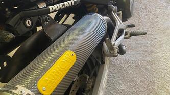 Ducati Monster 600 Dark (1998 - 01) usata