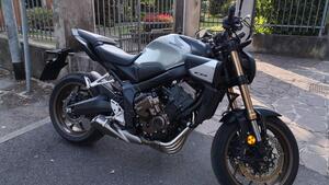 Honda CB 650 R E-Clutch (2024 - 25) 