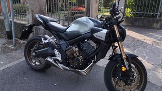 Honda CB 650 R E-Clutch (2024 - 25)