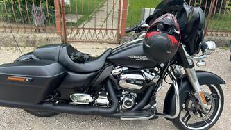 Harley-Davidson 107 Street Glide (2017 - 19) - FLHX