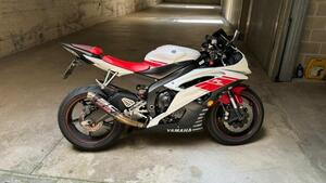 Yamaha YZF R6 (2008 - 09) 