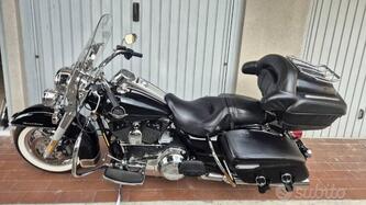 Harley-Davidson 1584 Road King Classic (2007 - 11) - FLHRCI