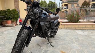 Ducati Scrambler 800 Nightshift (2023 - 25) usata