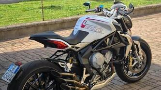 MV Agusta Dragster 800 (2014 - 19) usata