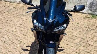 Honda CBR 600 RR (2007 - 08) usata