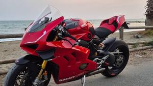 Ducati Panigale V4 S 1100 (2021) 