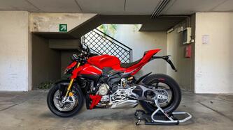 Ducati Streetfighter V4 S (2025)