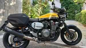 Yamaha XJR 1300 Racer 60th Anniversary (2015 - 16) 