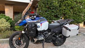 Bmw R 1300 GS Adventure Trophy (2025) 