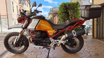 Moto Guzzi V85 TT Evocative Graphics (2021 - 23) usata