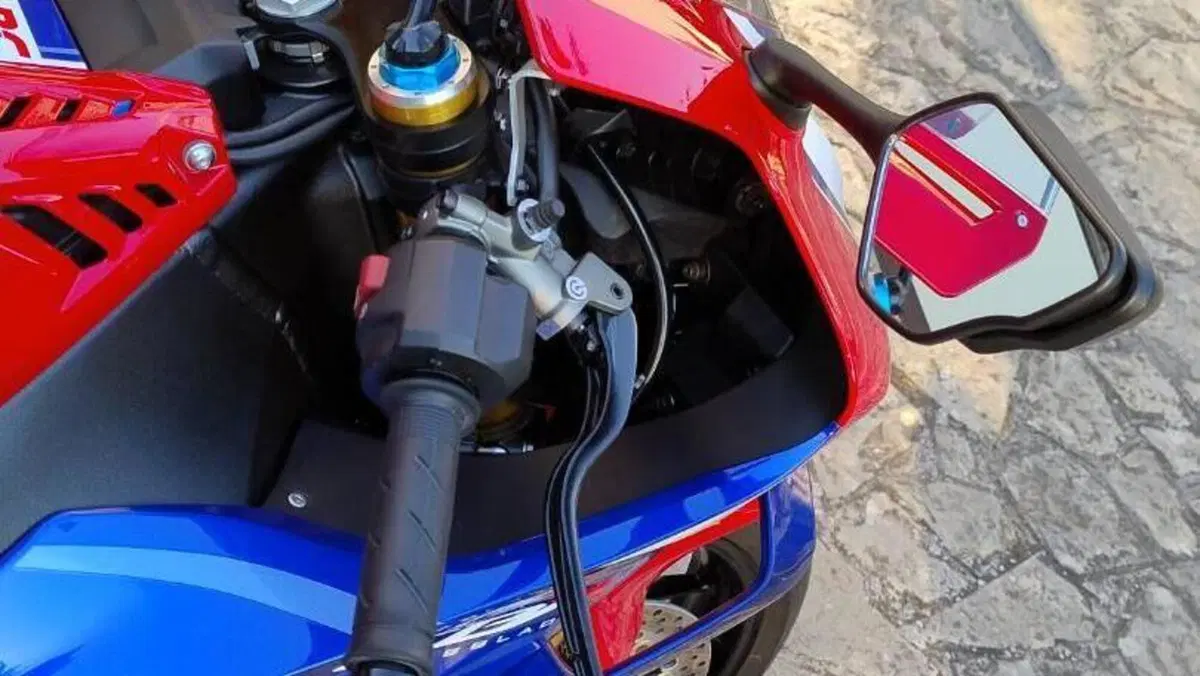 Honda CBR 1000 RR-R Fireblade SP (2024 - 26)  (6)