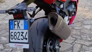 Honda CBR 1000 RR-R Fireblade SP (2024 - 26)  (9)