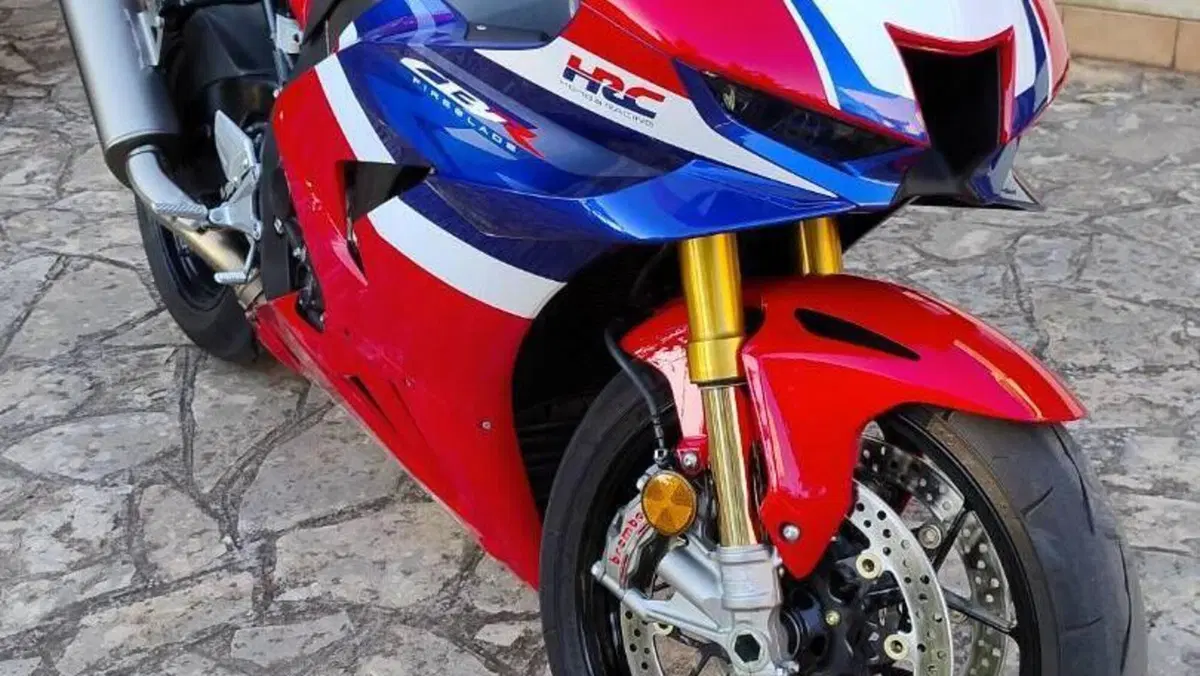 Honda CBR 1000 RR-R Fireblade SP (2024 - 26)  (7)