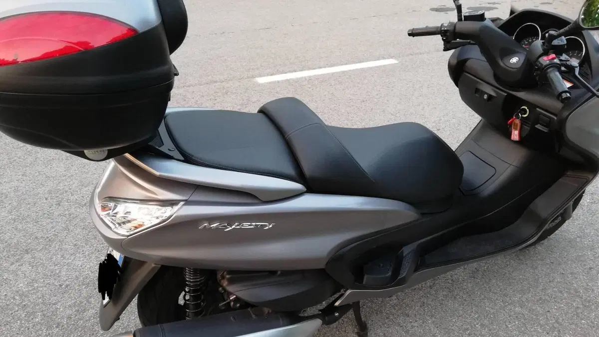 Yamaha Majesty 400 ABS (2011 - 14)  (11)