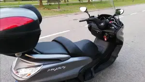 Yamaha Majesty 400 ABS (2011 - 14)  (12)