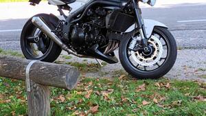 Triumph Speed Triple 1050 (2005 - 11) 