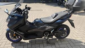Yamaha T-Max 560 (2022 - 24) 