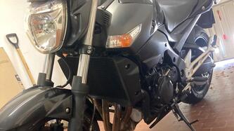 Suzuki GSR 600 (2006 - 11) usata