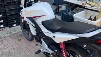 Honda CB 125 F (2015 - 16) usata