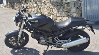 Ducati Monster 620 Dark (2003 - 06) usata