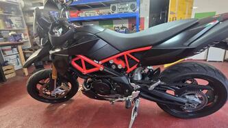 Aprilia Dorsoduro 900 (2017 - 20) usata