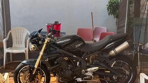 Triumph Street Triple (2007 - 12) 