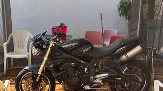 Triumph Street Triple (2007 - 12) usata