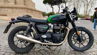 Triumph Speed Twin 900 Stealth Edition (2024)