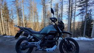 Moto Guzzi V85 TT (2021 - 23) 