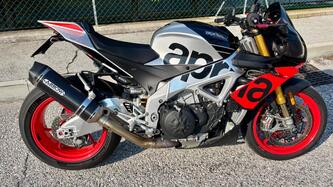 Aprilia Tuono V4 Factory (2019 - 20) usata