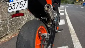 KTM 890 Duke GP (2022 - 23)  (7)
