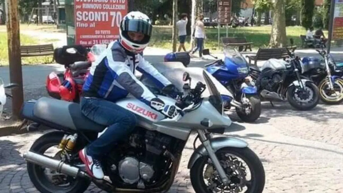 Suzuki GSX 1200  (10)