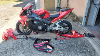 Honda CBR 900 RR Fireblade (2002 - 04) usata