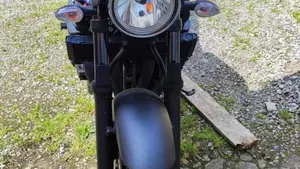 Yamaha XJR 1300 Racer (2015 - 17)  (3)